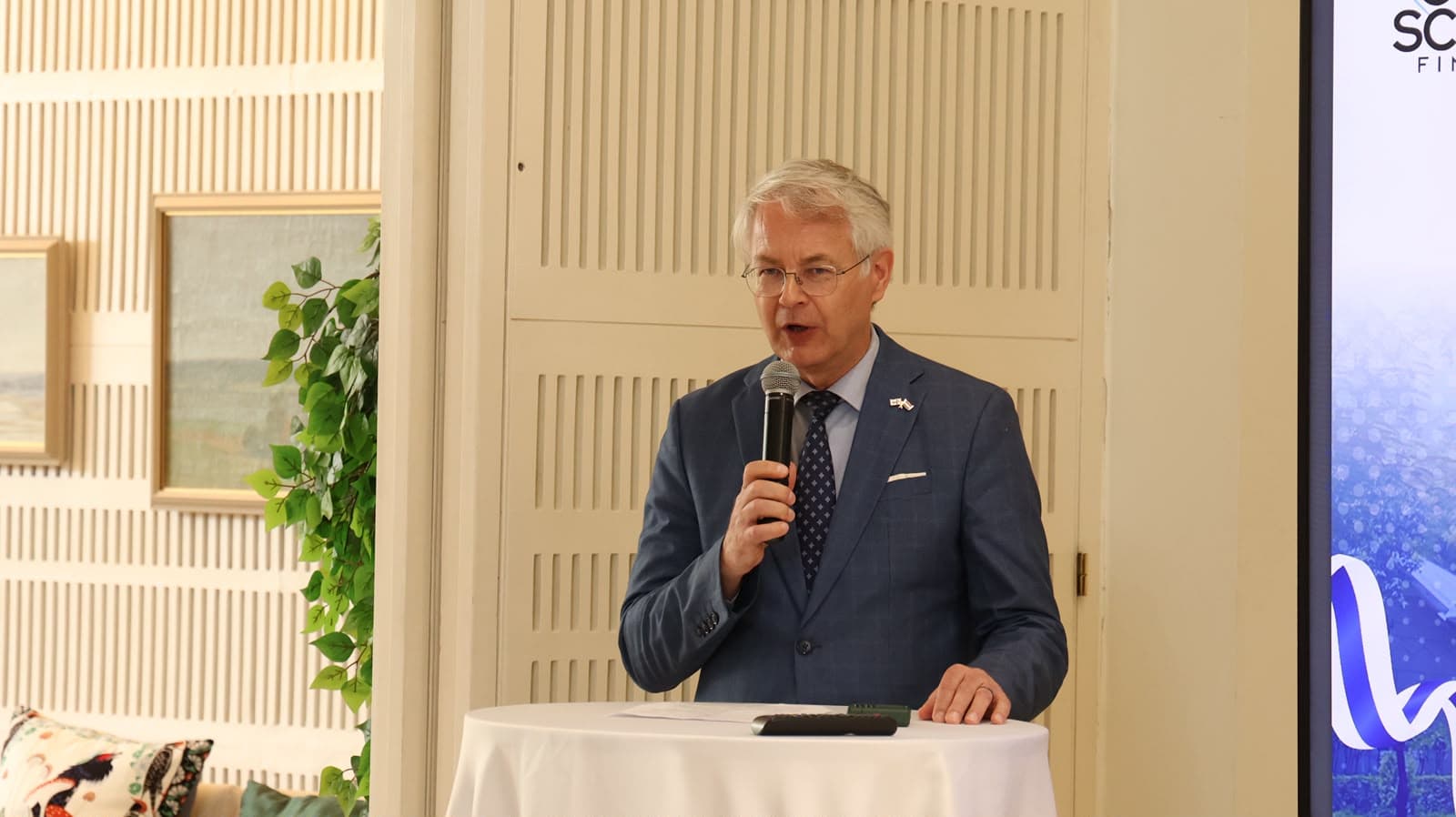 H.E. Kimmo Lähdevirta